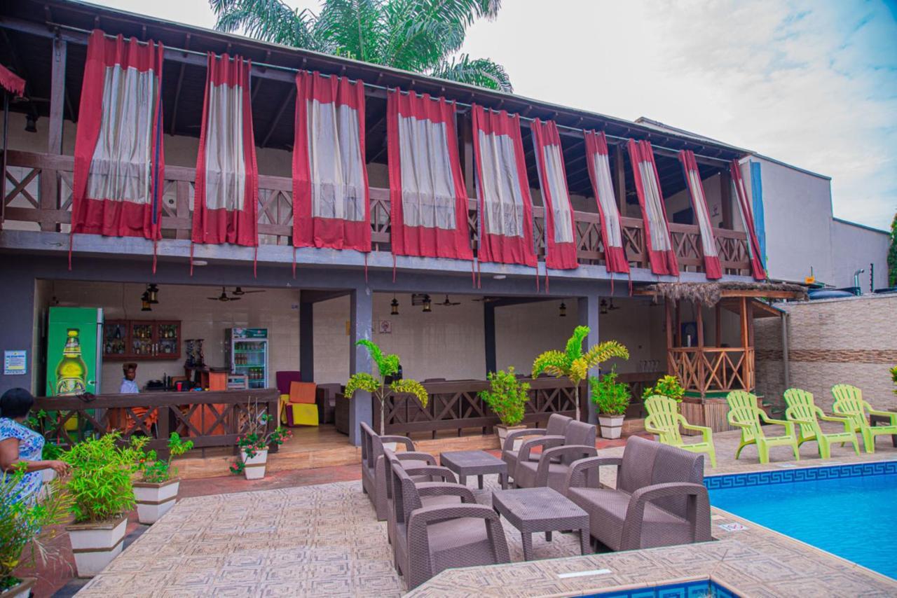 Mahogany Hotel And Suites 伊巴丹 外观 照片